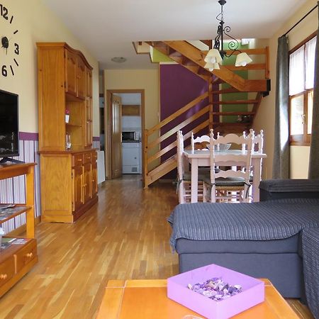 Apartaments El Ribal Valencia D'Aneu Eksteriør billede