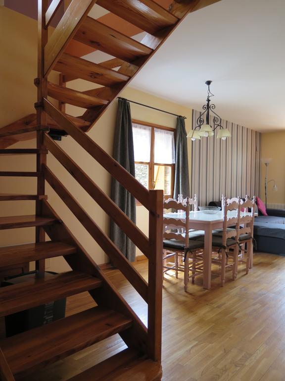 Apartaments El Ribal Valencia D'Aneu Eksteriør billede